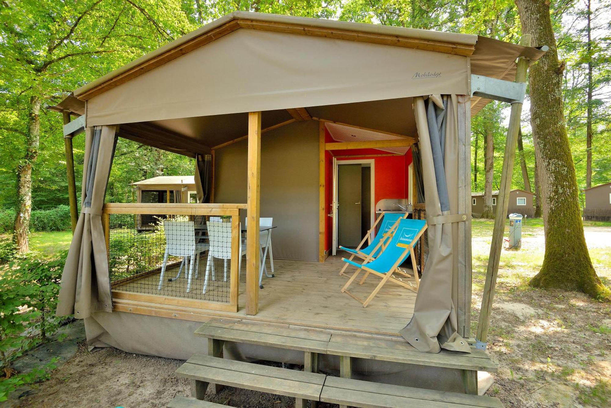 Camping Etang De La Vallee Combreux 객실 사진