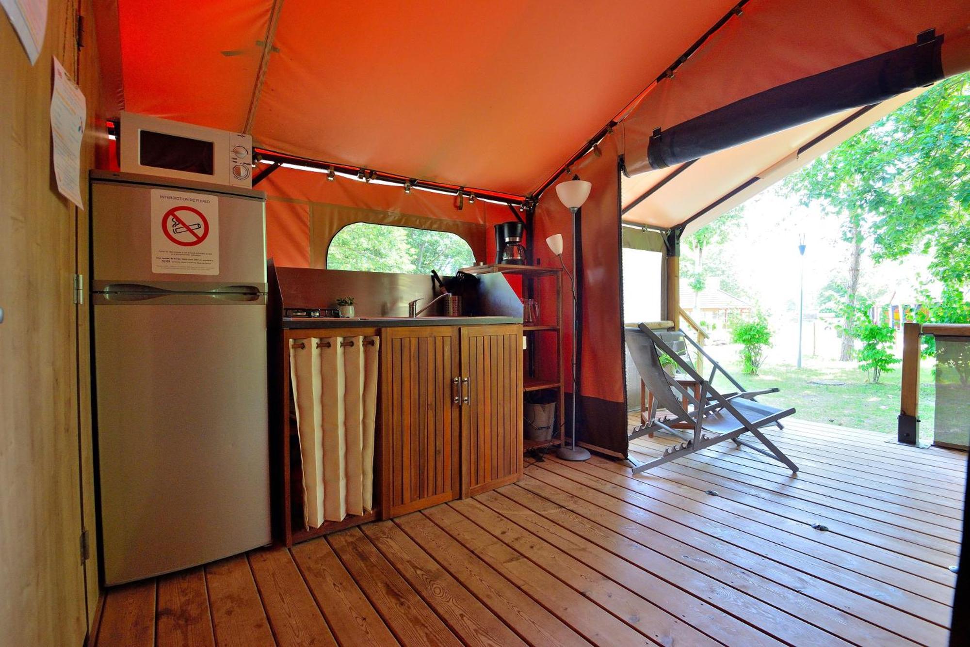 Camping Etang De La Vallee Combreux 객실 사진