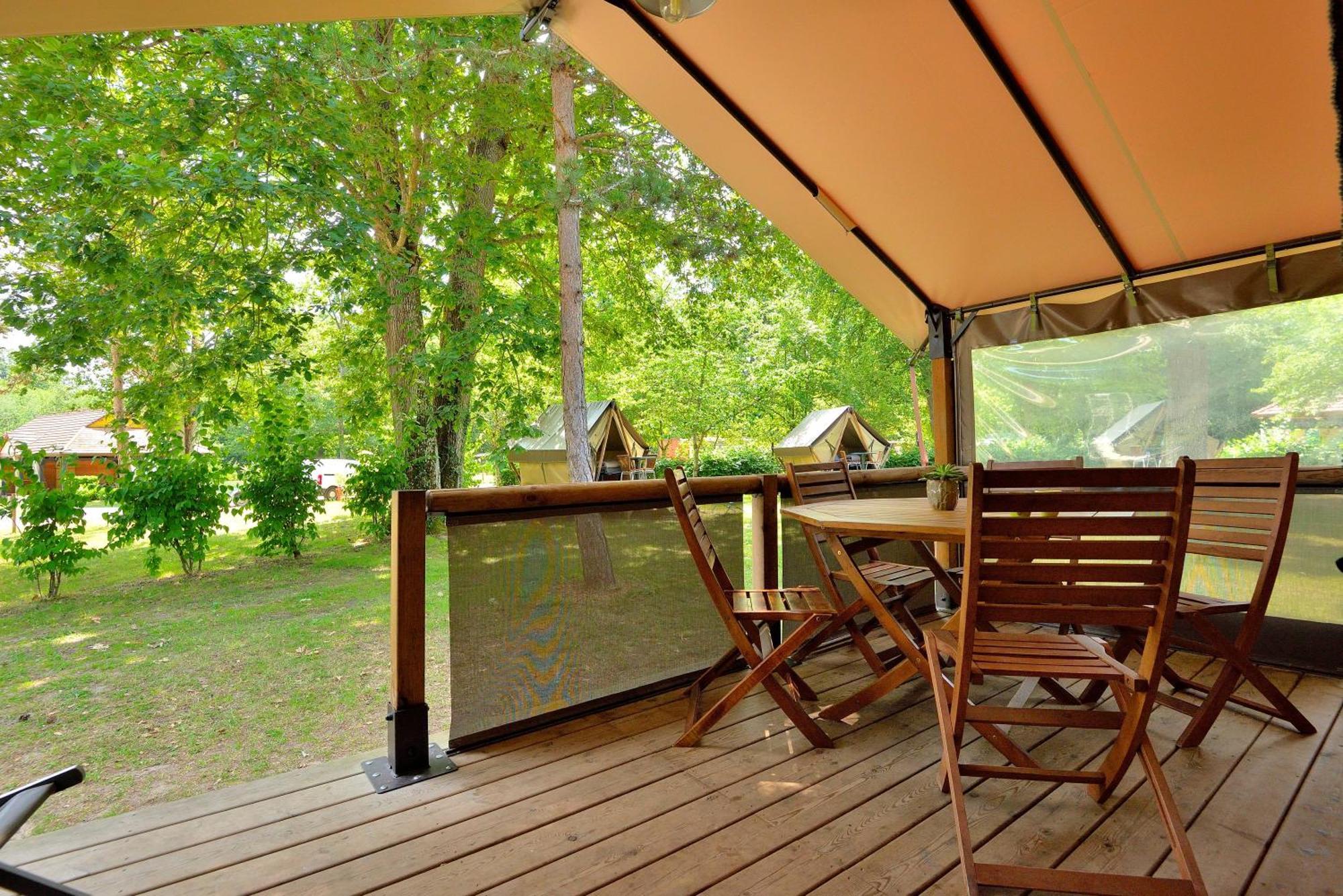 Camping Etang De La Vallee Combreux 객실 사진